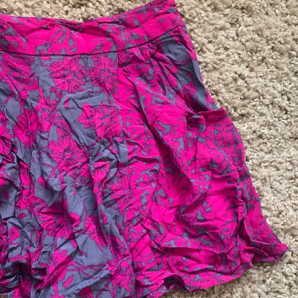 Free People Flowy Shorts - Picture 2 of 5